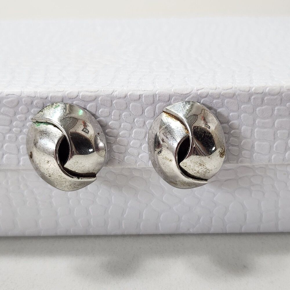 VTG Crown Trifari Signed Silver Tone Modernist Swirl Clip On Earrings MCM 50s 60